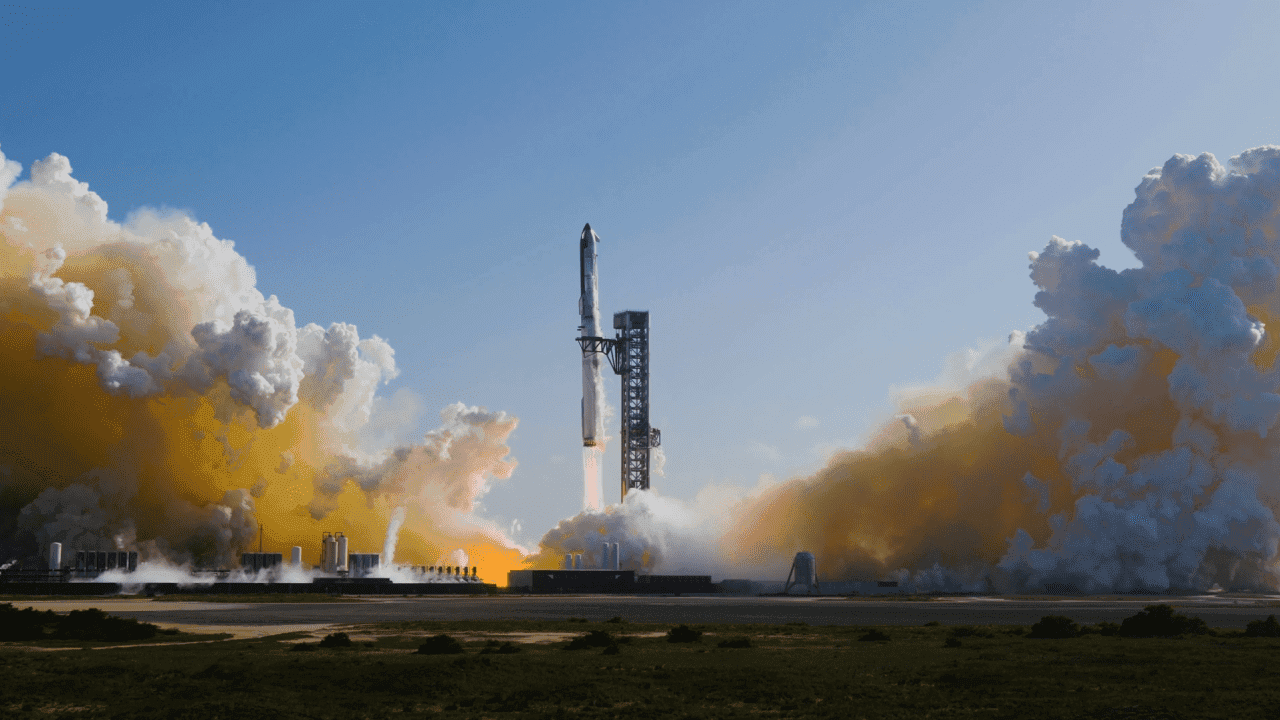 SpaceX to build Musk’s vision for a spaceport that until now ‘only existed in science fiction’
